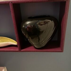 Black Heart-Shaped Vase